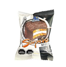 Alfajor Punta Ballena triple surprise negro x1 unidad.